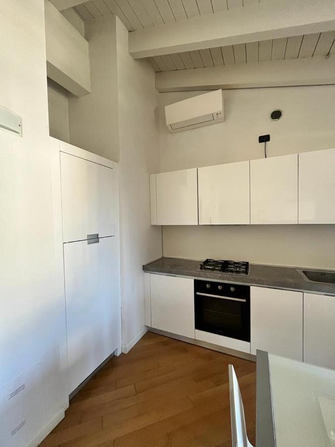 Vittoria Al Lago Apartment Desenzano del Garda Exterior foto