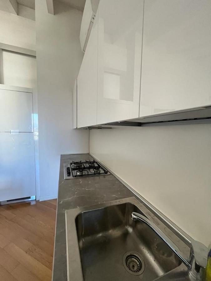 Vittoria Al Lago Apartment Desenzano del Garda Exterior foto