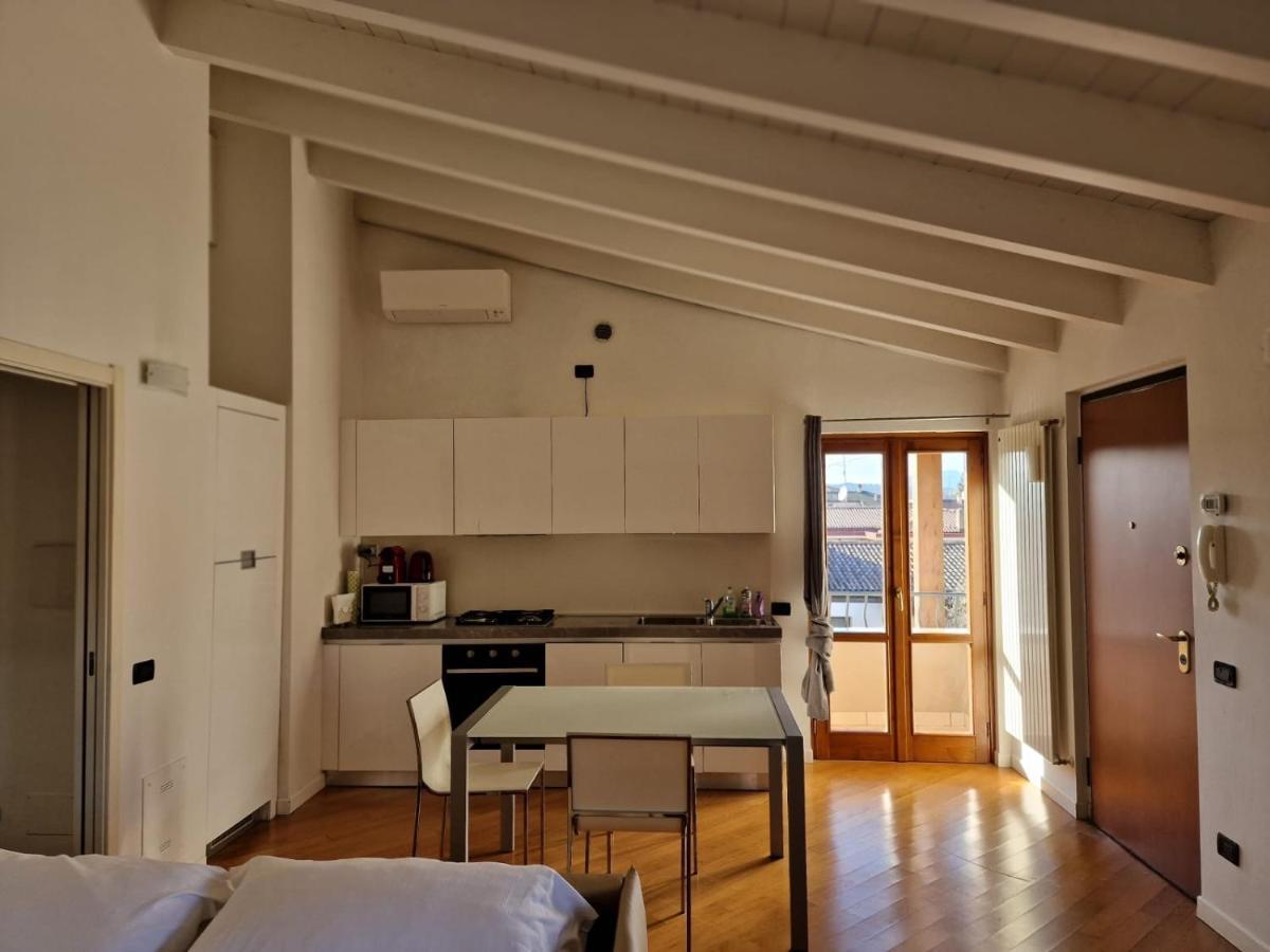 Vittoria Al Lago Apartment Desenzano del Garda Exterior foto